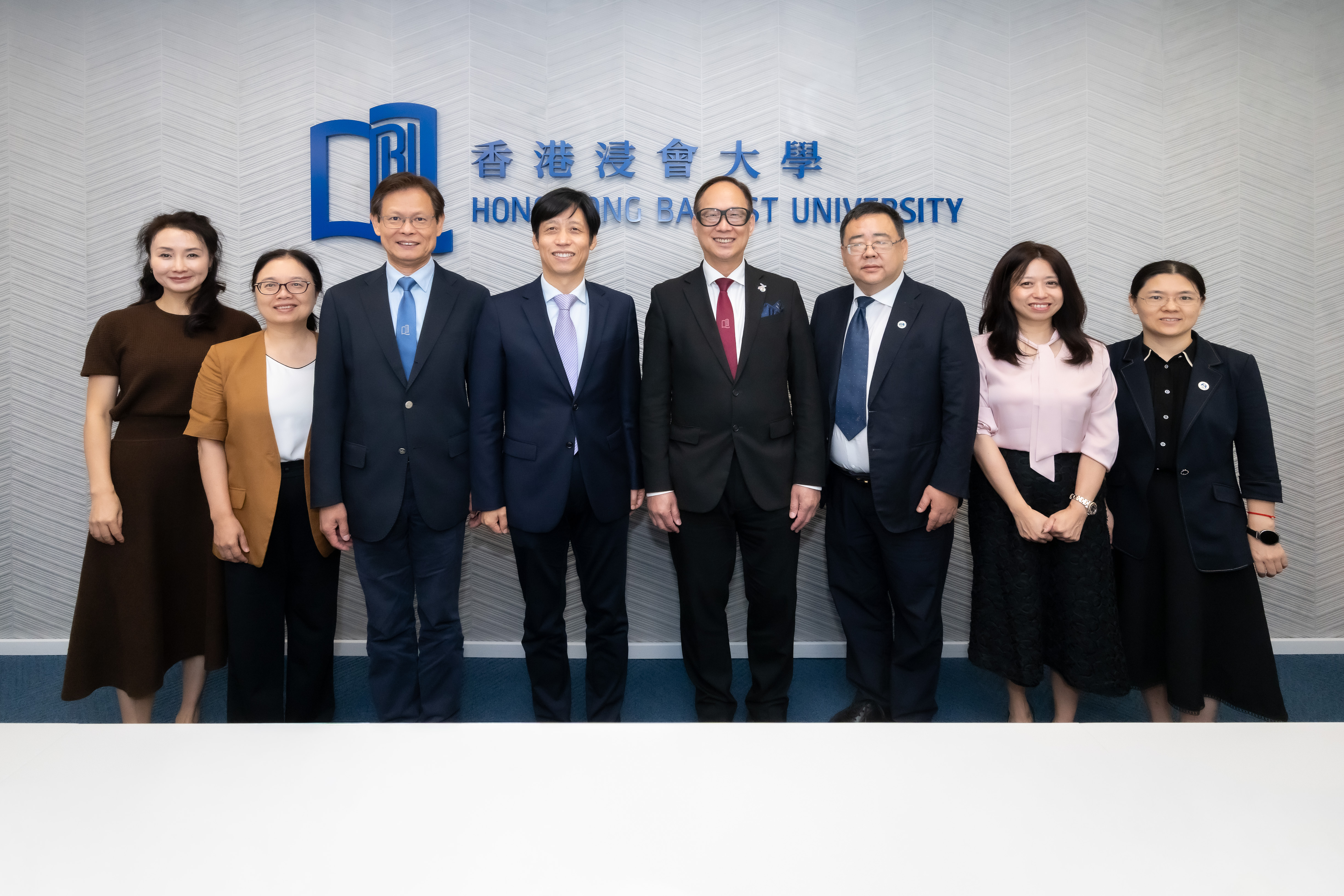 South China University of Technology delegation visits HKBU